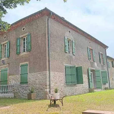 Maison De Maitre Avec Piscine Holiday home *
